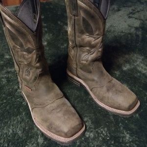 Dbl H steel toe boots size 8